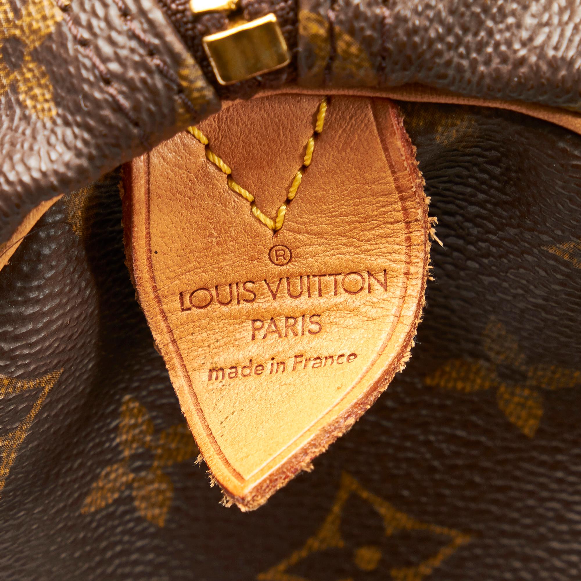 Louis Vuitton Monogram Keepall 55 (SHG-VHt6p5)