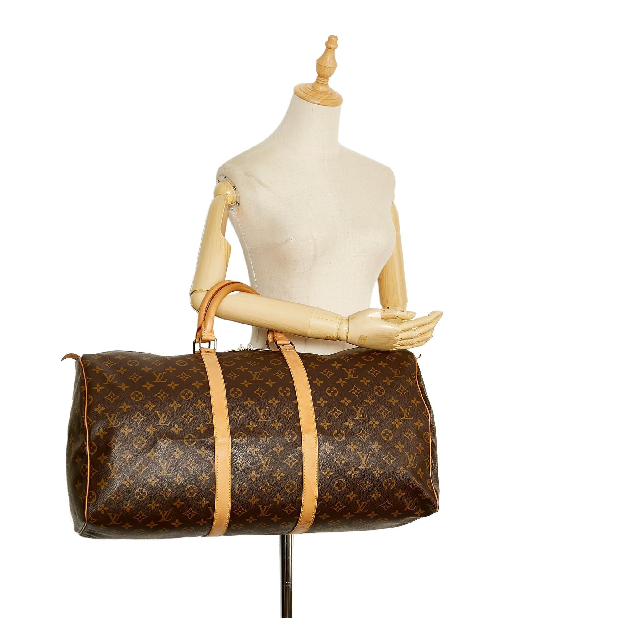 Louis Vuitton Monogram Keepall 55 (SHG-o1sFxZ)