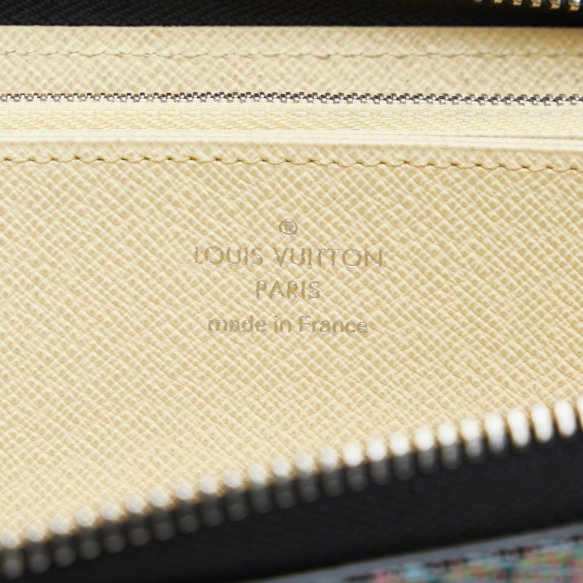 Louis Vuitton Monogram LV Pop Zippy Wallet (SHG-wnncdd)