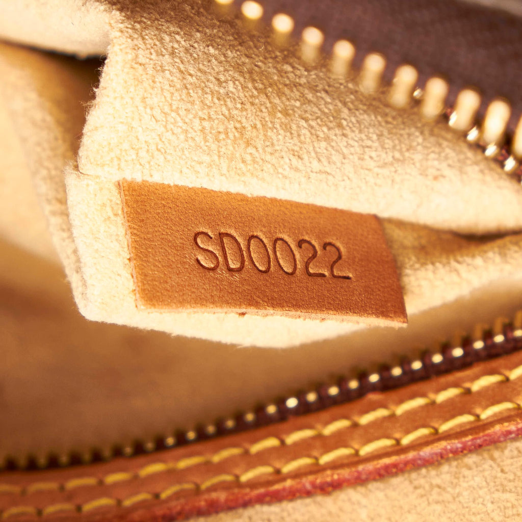 Louis Vuitton Monogram Looping MM (SHG-36592)