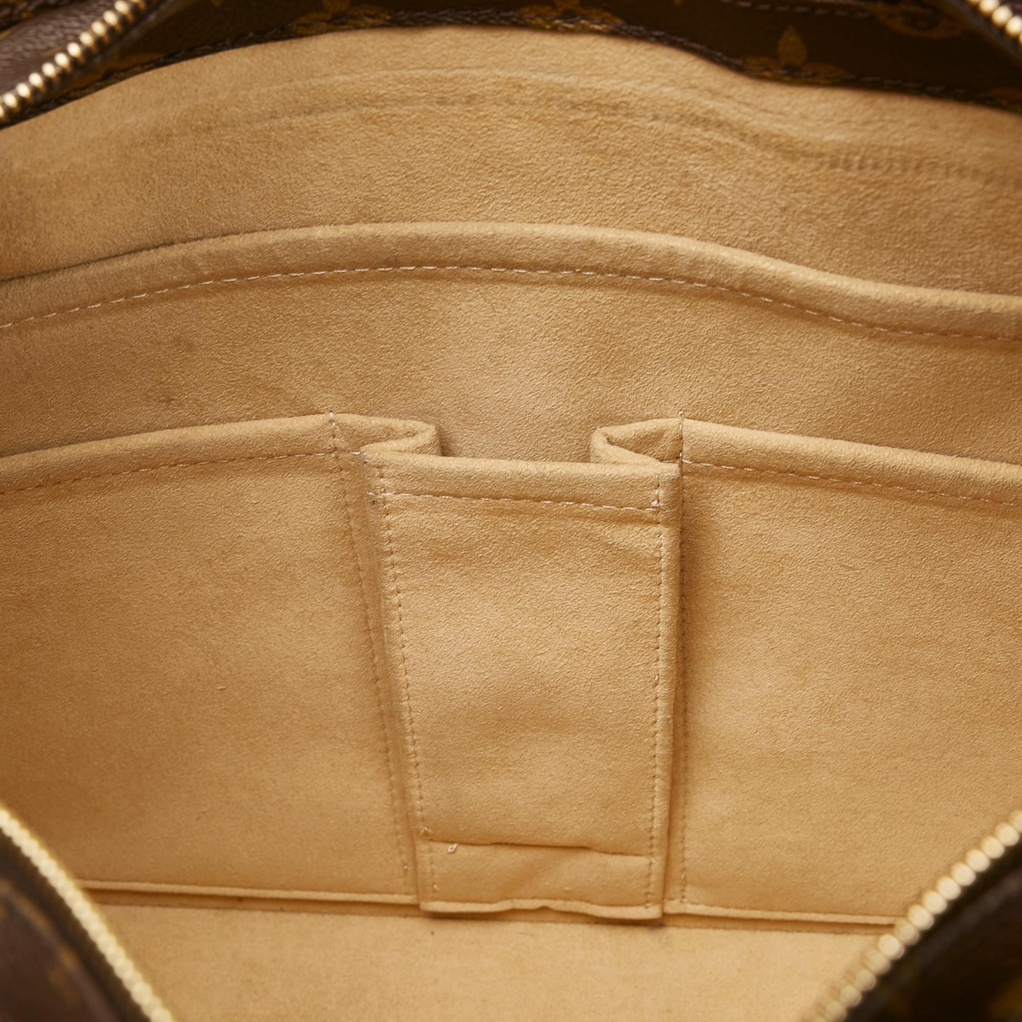 Louis Vuitton Monogram Luco (SHG-36949)