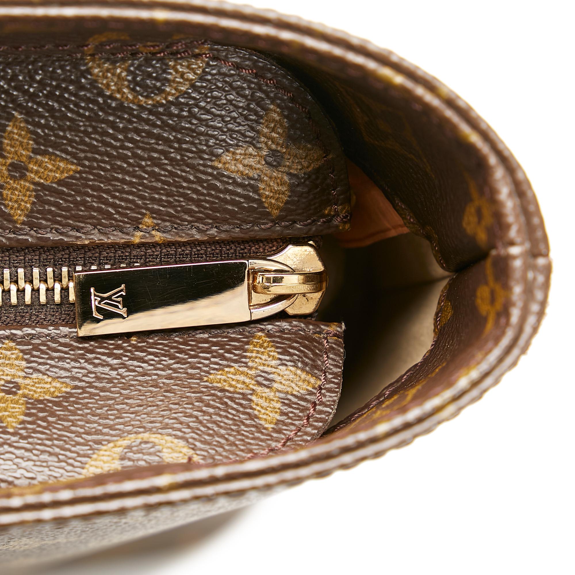 Louis Vuitton Monogram Luco (SHG-GIcmkd)