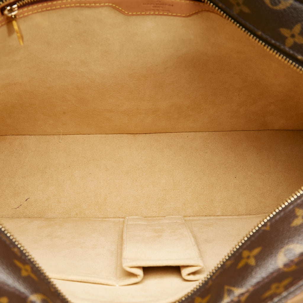 Louis Vuitton Monogram Luco (SHG-GIcmkd)