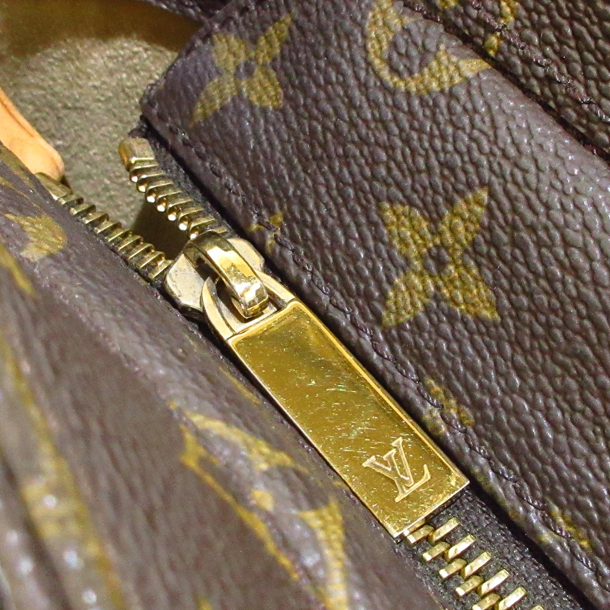 Louis Vuitton Monogram Luco (SHG-n0qUAI)