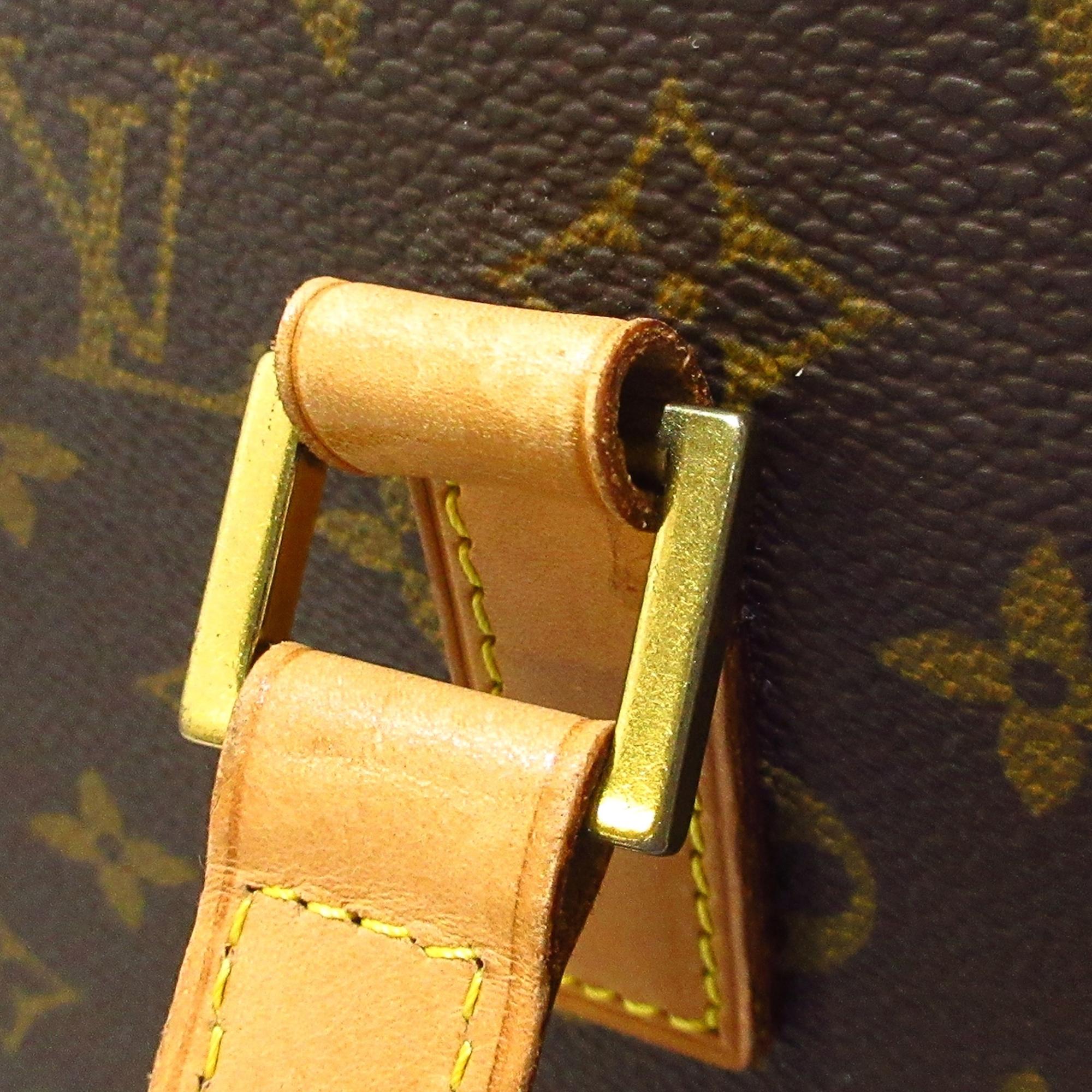 Louis Vuitton Monogram Luco (SHG-n0qUAI)