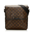 Louis Vuitton Monogram Macassar Bass MM (SHG-36020)