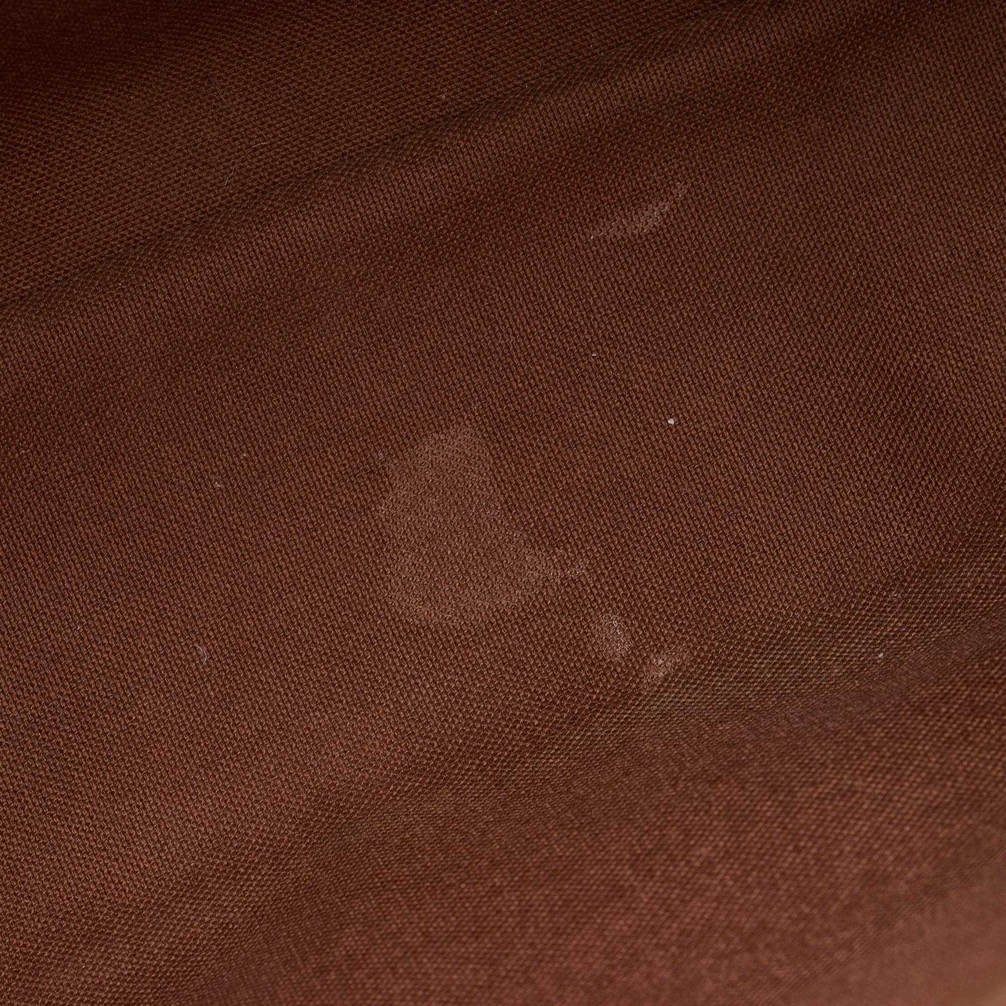 Louis Vuitton Monogram Macassar Bass MM (SHG-PAlLrk)