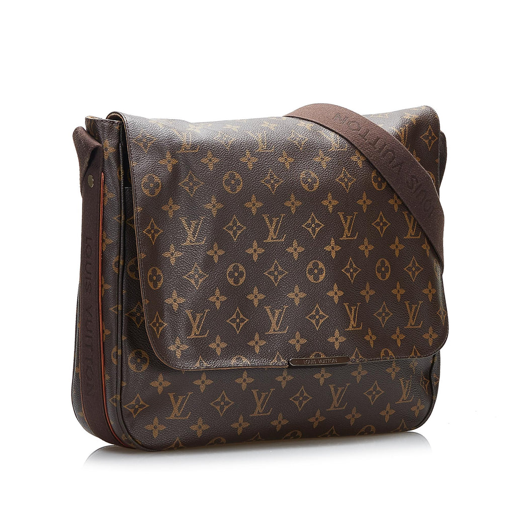Louis Vuitton Monogram Macassar Bass MM (SHG-PAlLrk)