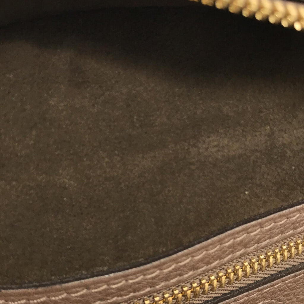 Louis Vuitton Monogram Mahina Stellar PM (SHG-8AdVbF)