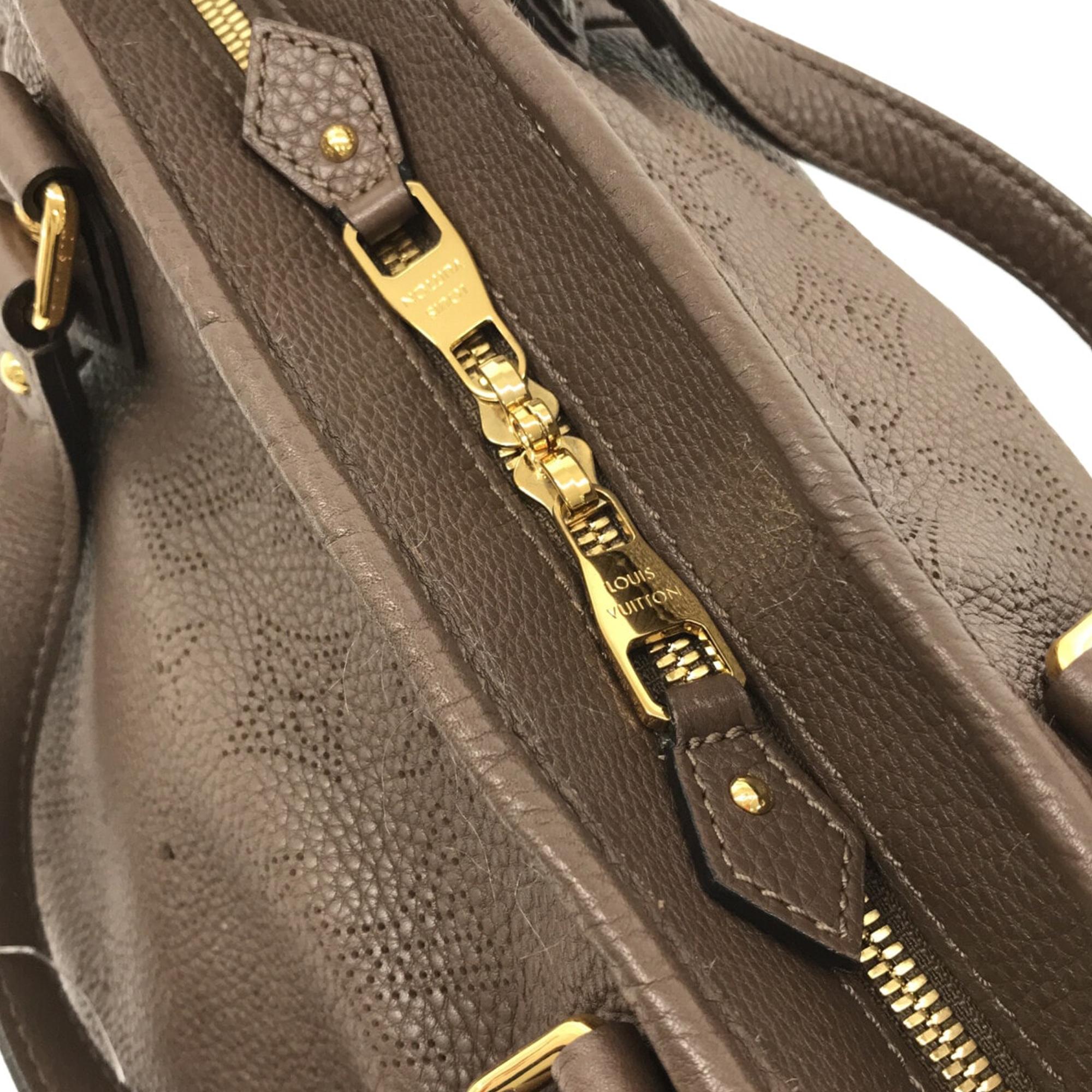 Louis Vuitton Monogram Mahina Stellar PM (SHG-8AdVbF)