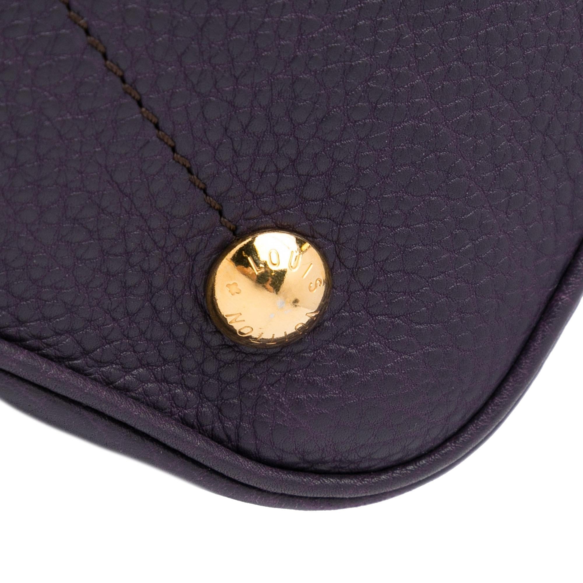Louis Vuitton Monogram Mahina Stellar PM (SHG-djwW02)