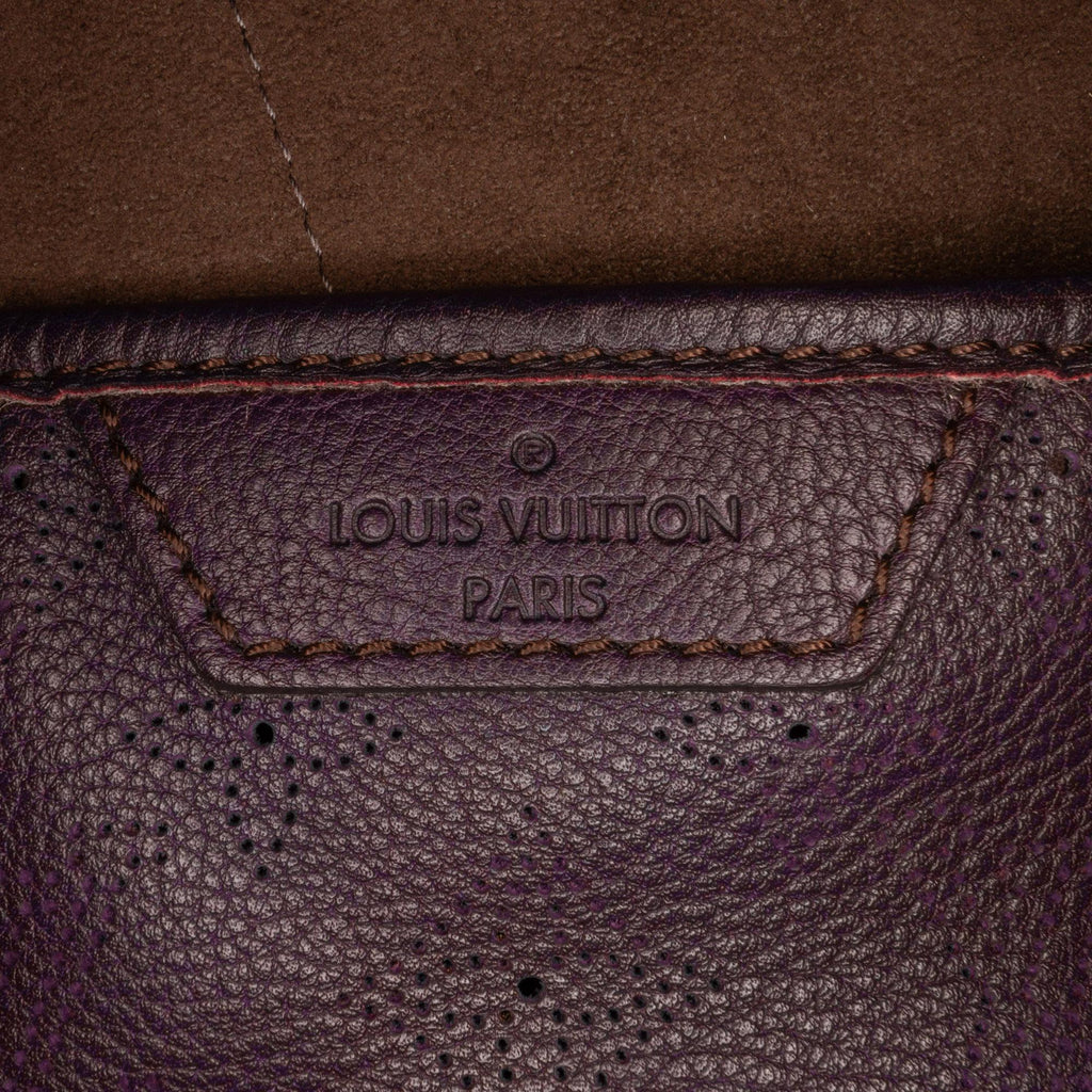 Louis Vuitton Monogram Mahina Stellar PM (SHG-djwW02)