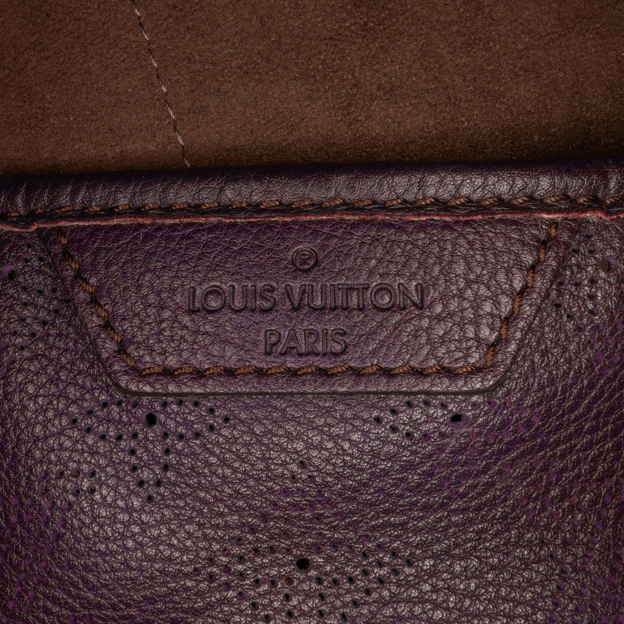 Louis Vuitton Monogram Mahina Stellar PM (SHG-djwW02)