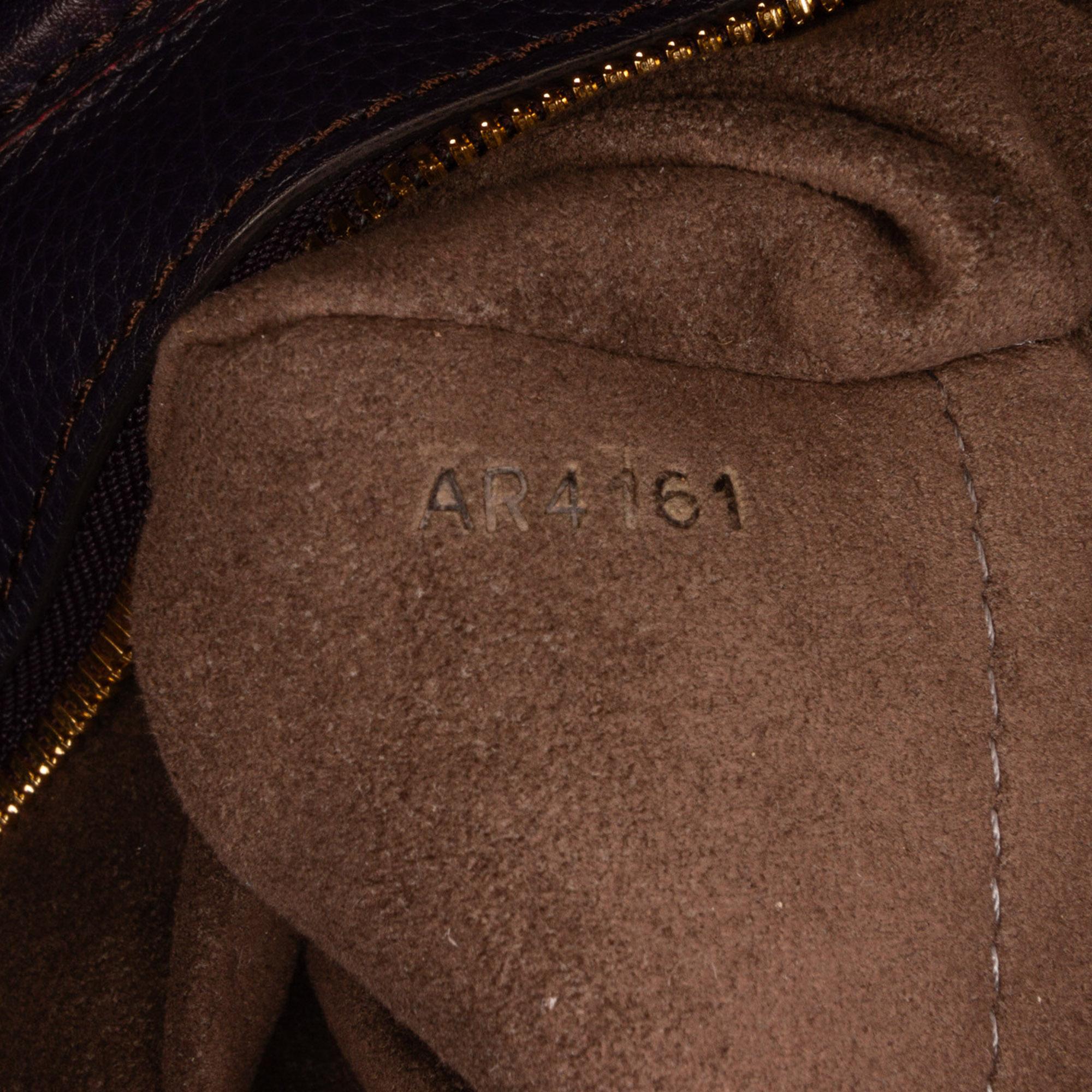 Louis Vuitton Monogram Mahina Stellar PM (SHG-djwW02)