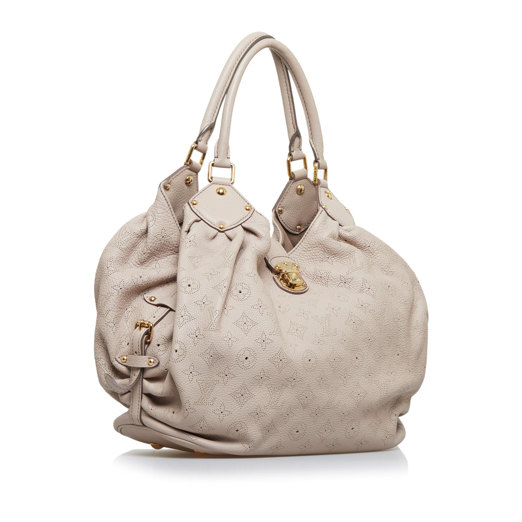 Louis Vuitton Monogram Mahina XL Hobo (SHG-a09AlK)