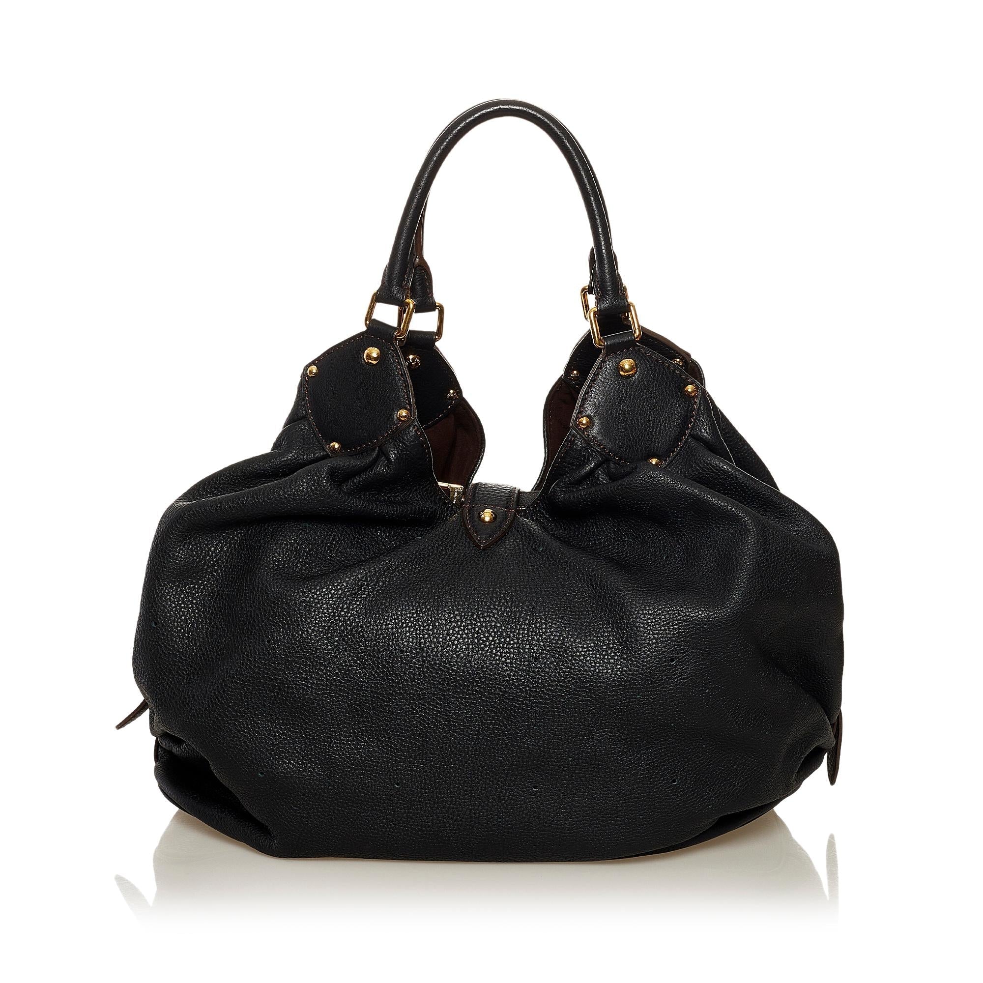 Louis Vuitton Monogram Mahina XL (SHG-36555)