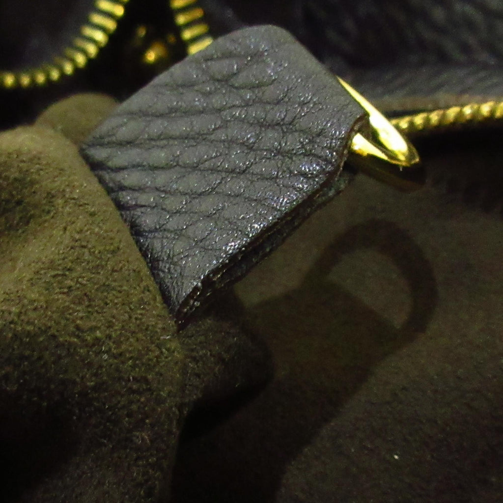 Louis Vuitton Monogram Mahina XS (SHG-36376)