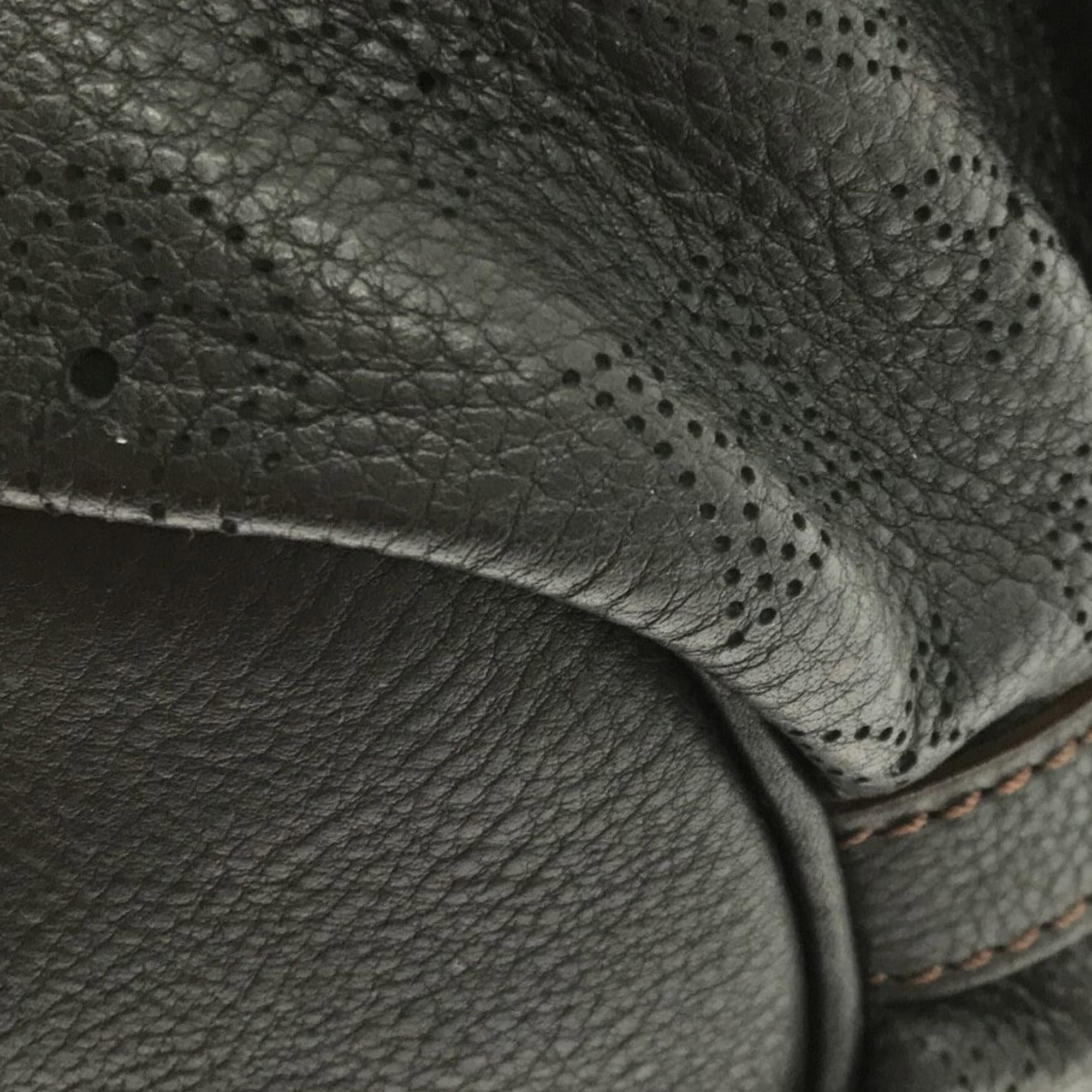 Louis Vuitton Monogram Mahina XS (SHG-36921)
