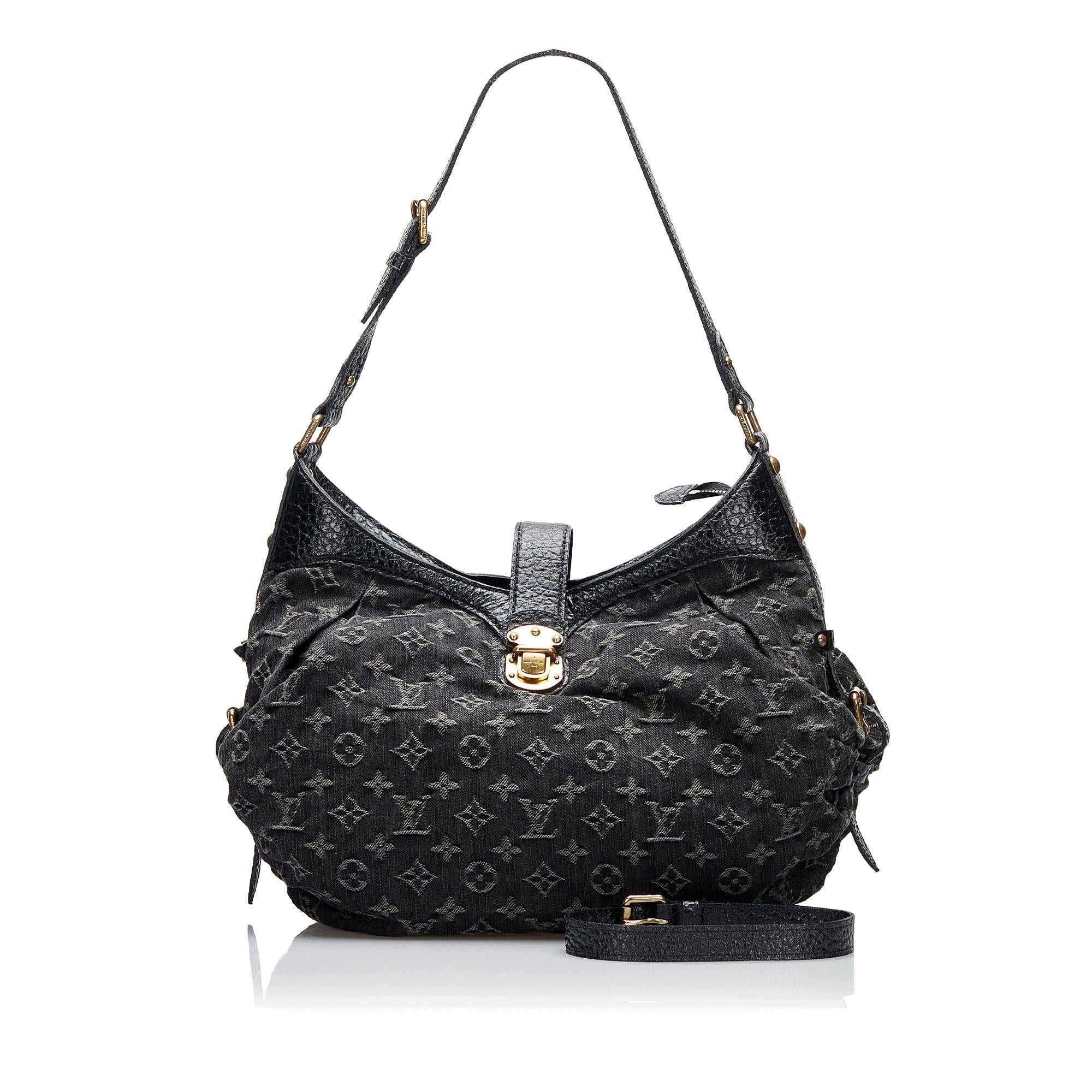 Louis Vuitton Monogram Mahina XS (SHG-Petr0E)