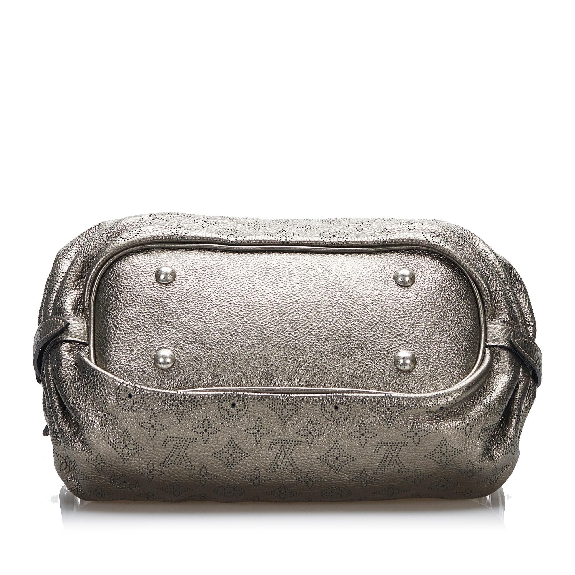 Louis Vuitton Monogram Mahina XS (SHG-NQB9zt)