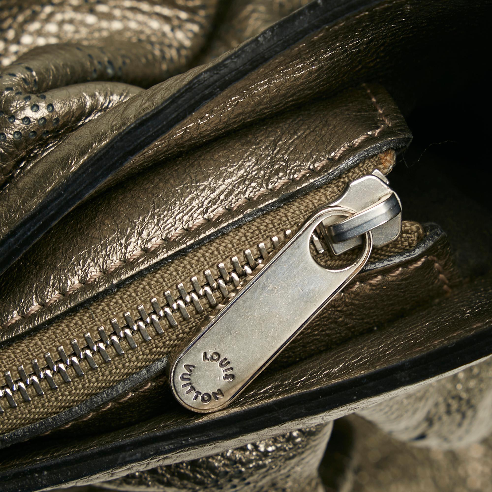 Louis Vuitton Monogram Mahina XS (SHG-NQB9zt)