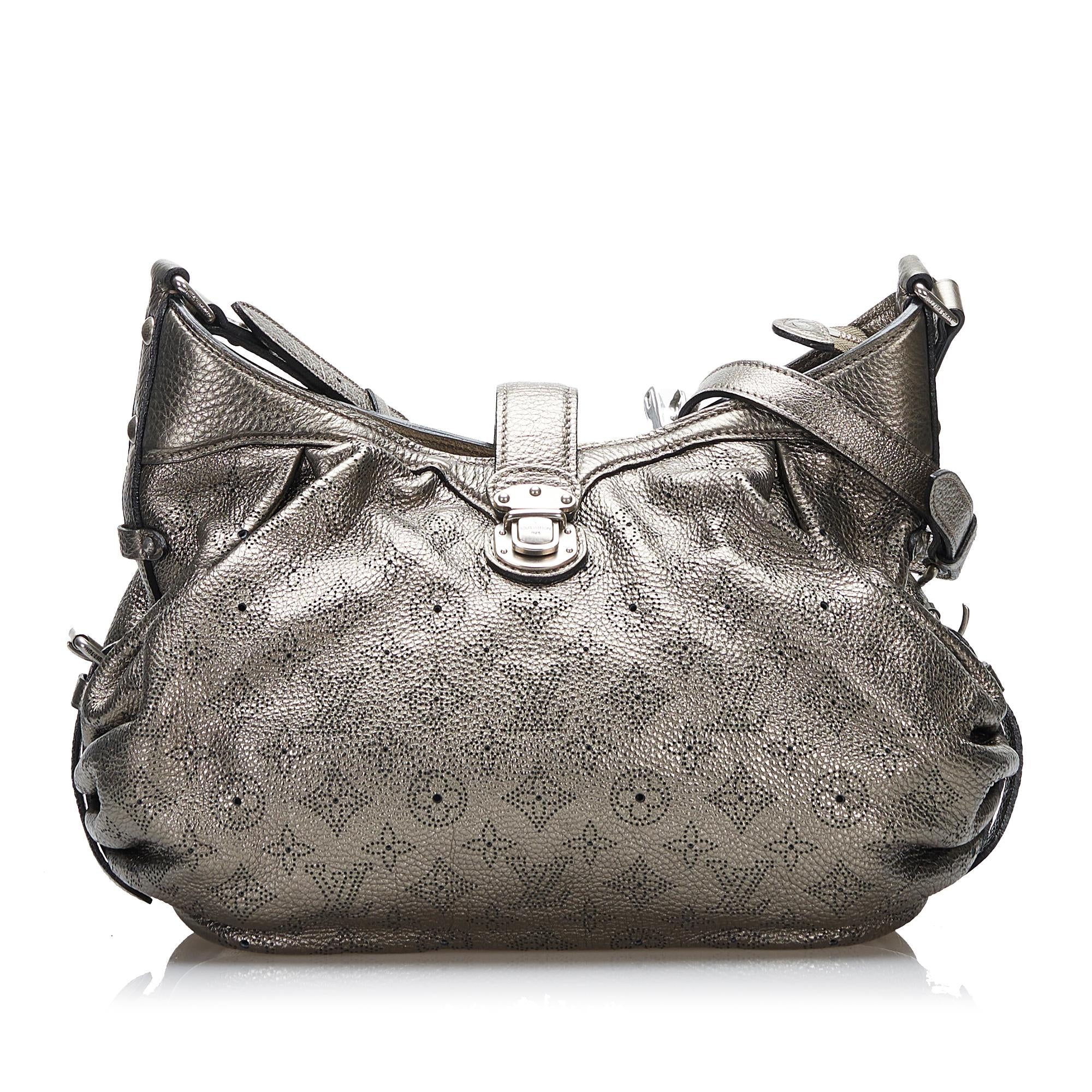 Louis Vuitton Monogram Mahina XS (SHG-NQB9zt)