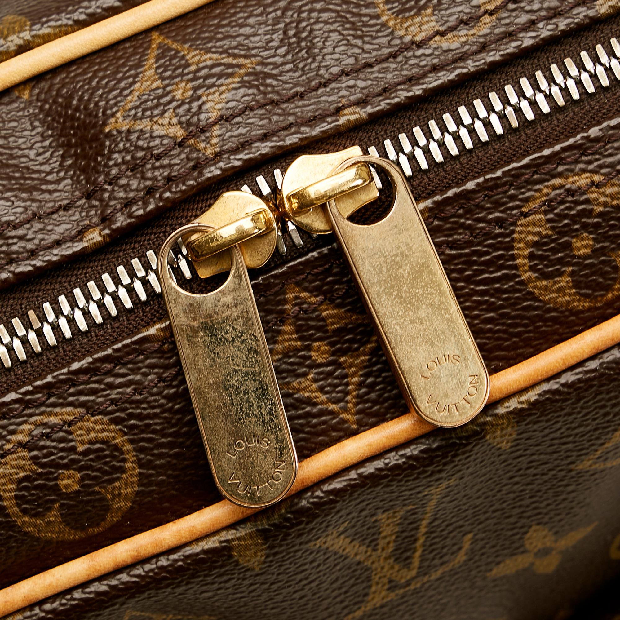 Louis Vuitton Monogram Manhattan PM (SHG-tNccjI)