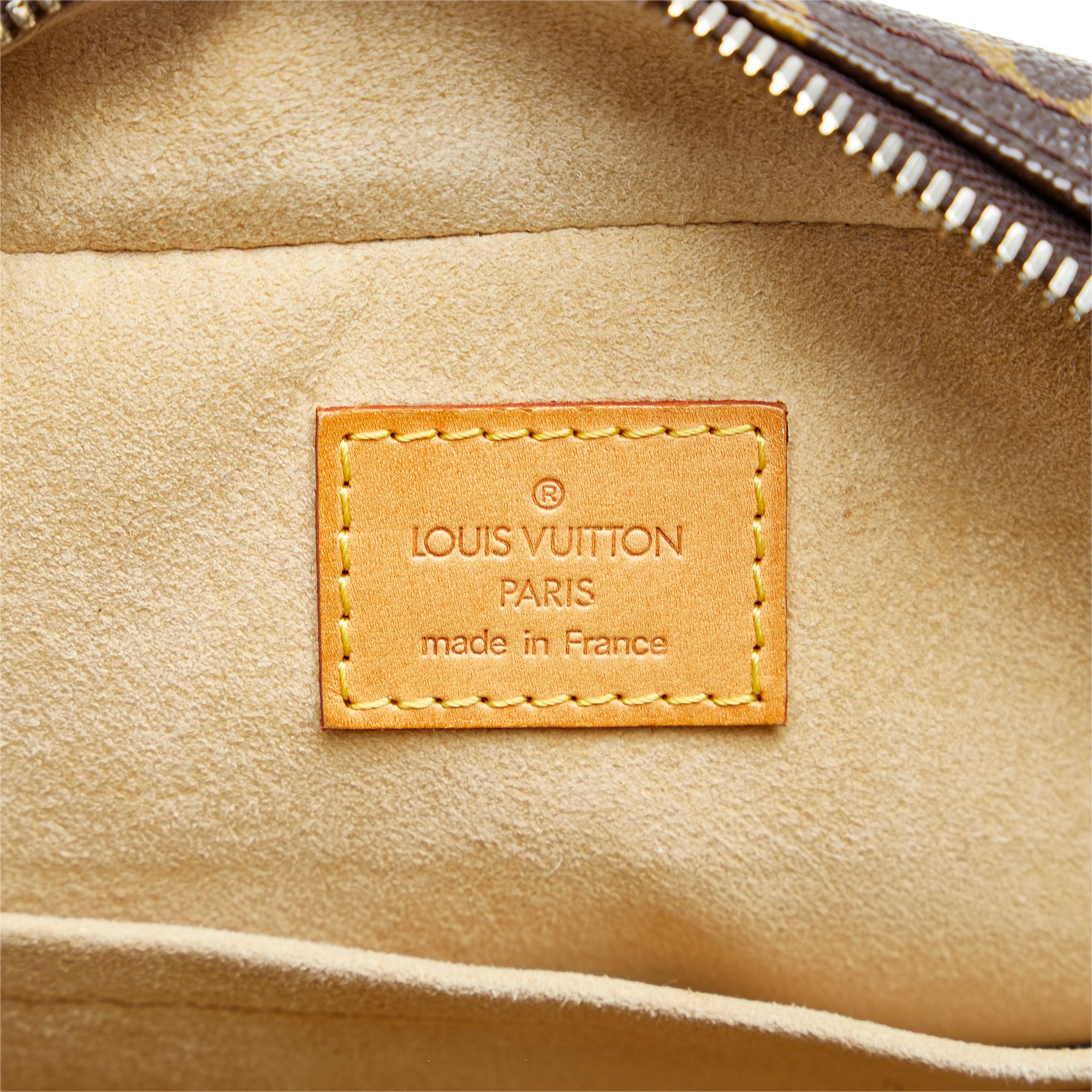Louis Vuitton Monogram Manhattan PM (SHG-A8xYAf)