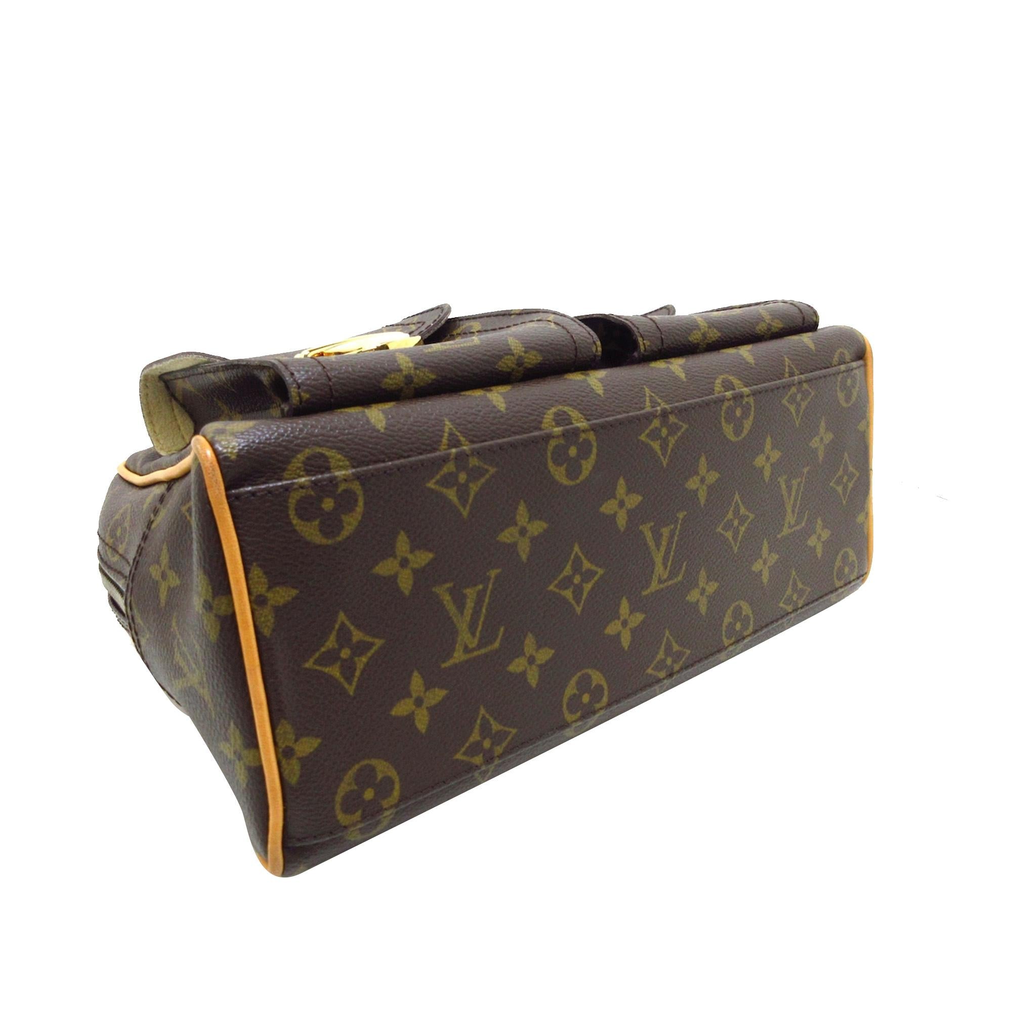 Louis Vuitton Monogram Manhattan PM (SHG-lGq2Md)