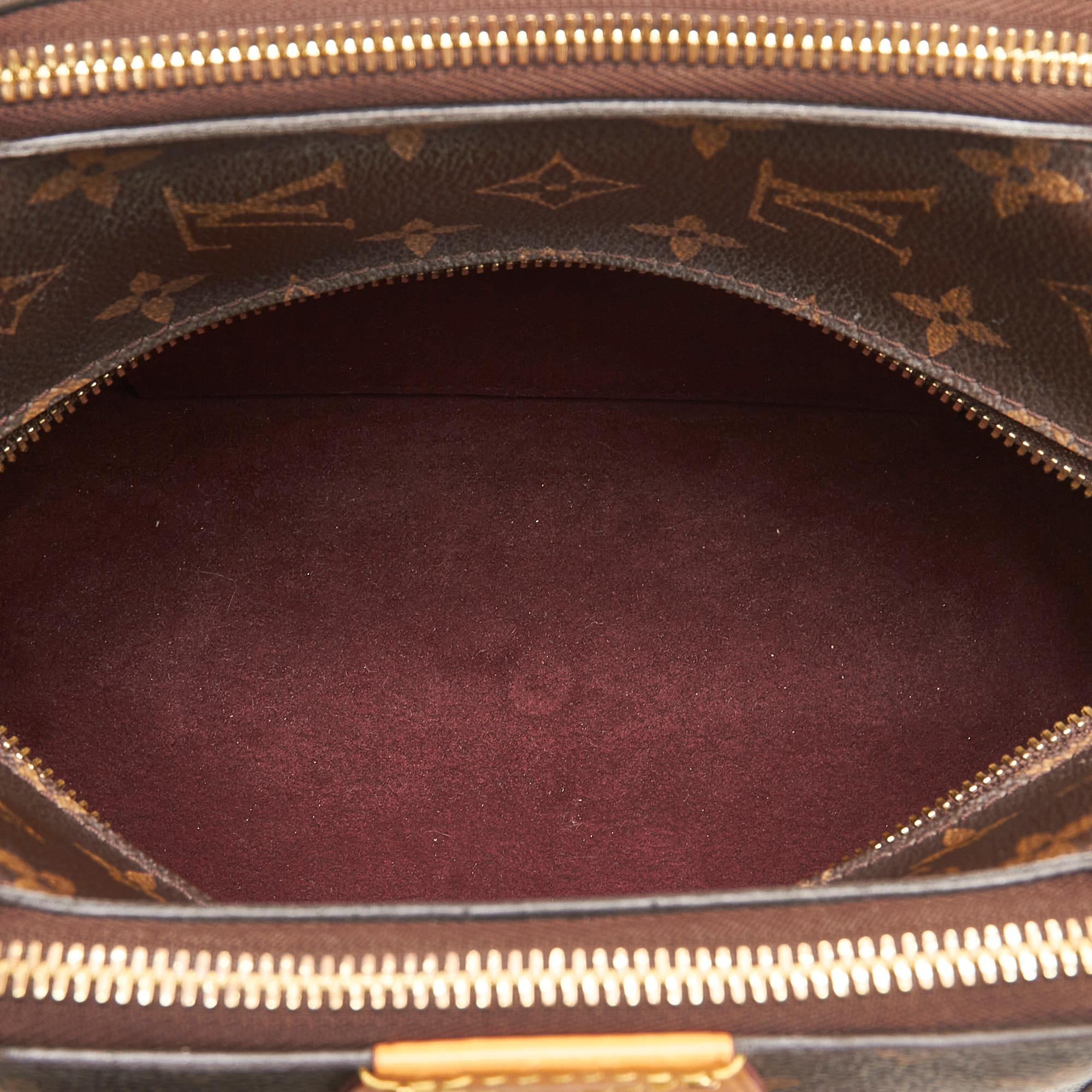 Louis Vuitton Monogram Marais MM (SHG-Sv1mpW)