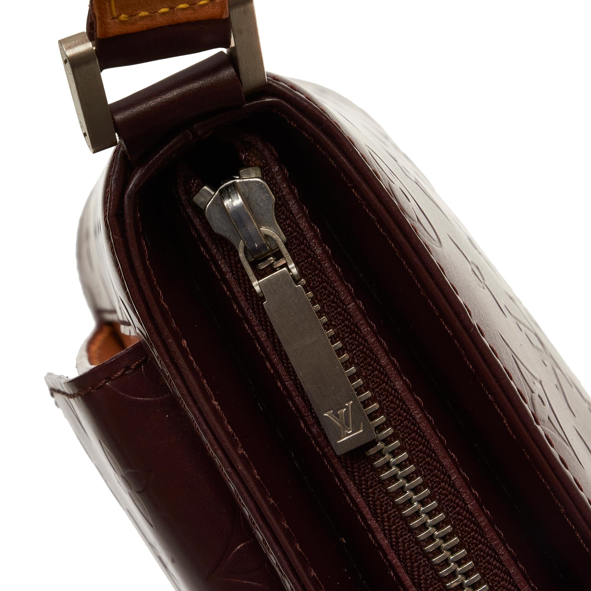 Louis Vuitton Monogram Mat Alston (SHG-1BA1rR)