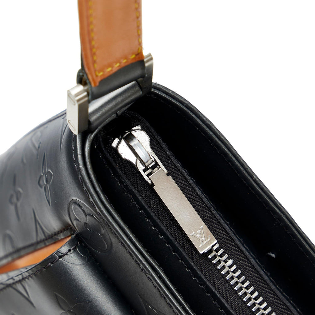 Louis Vuitton Monogram Mat Alston (SHG-fuKZT0)