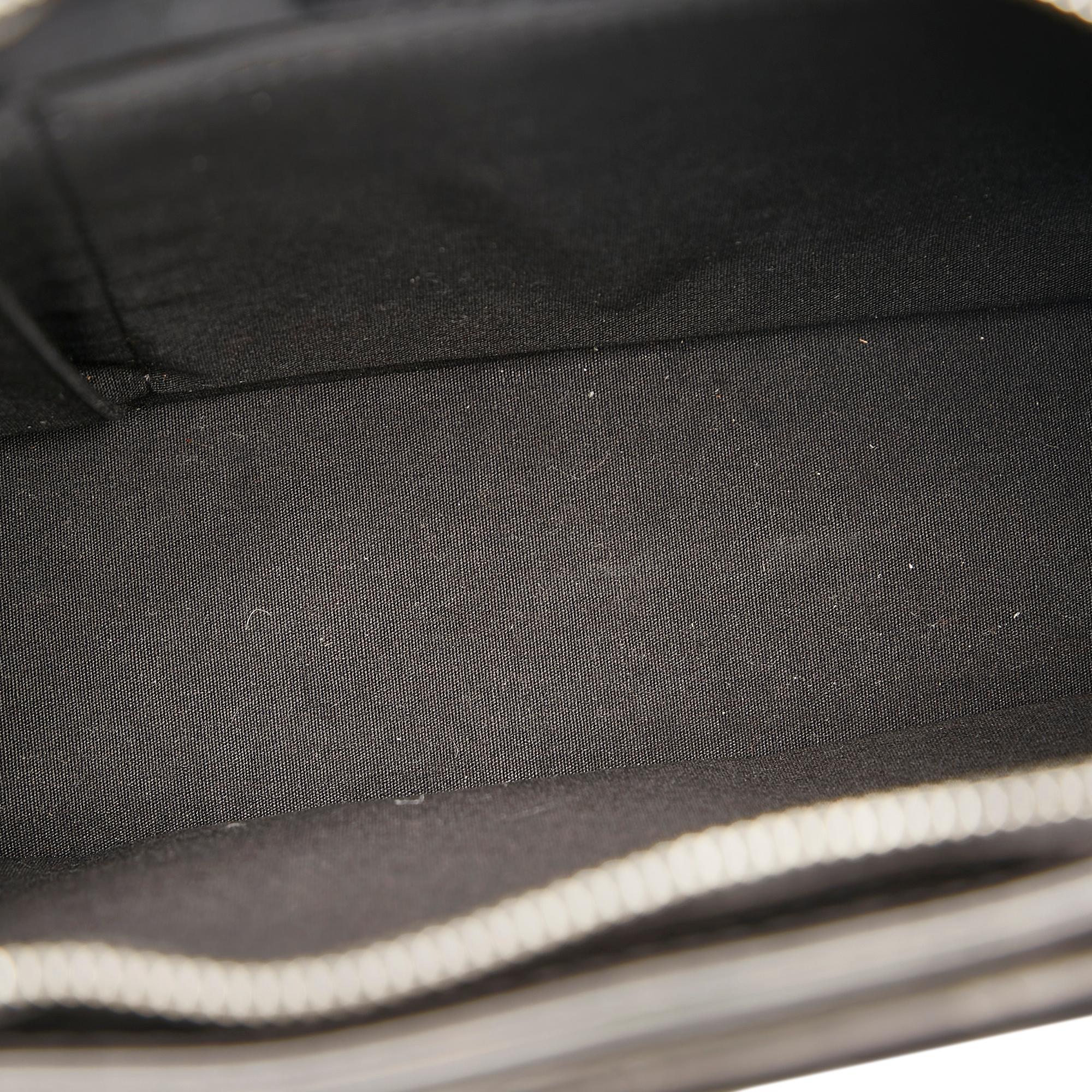 Louis Vuitton Monogram Mat Alston (SHG-iYLktS)