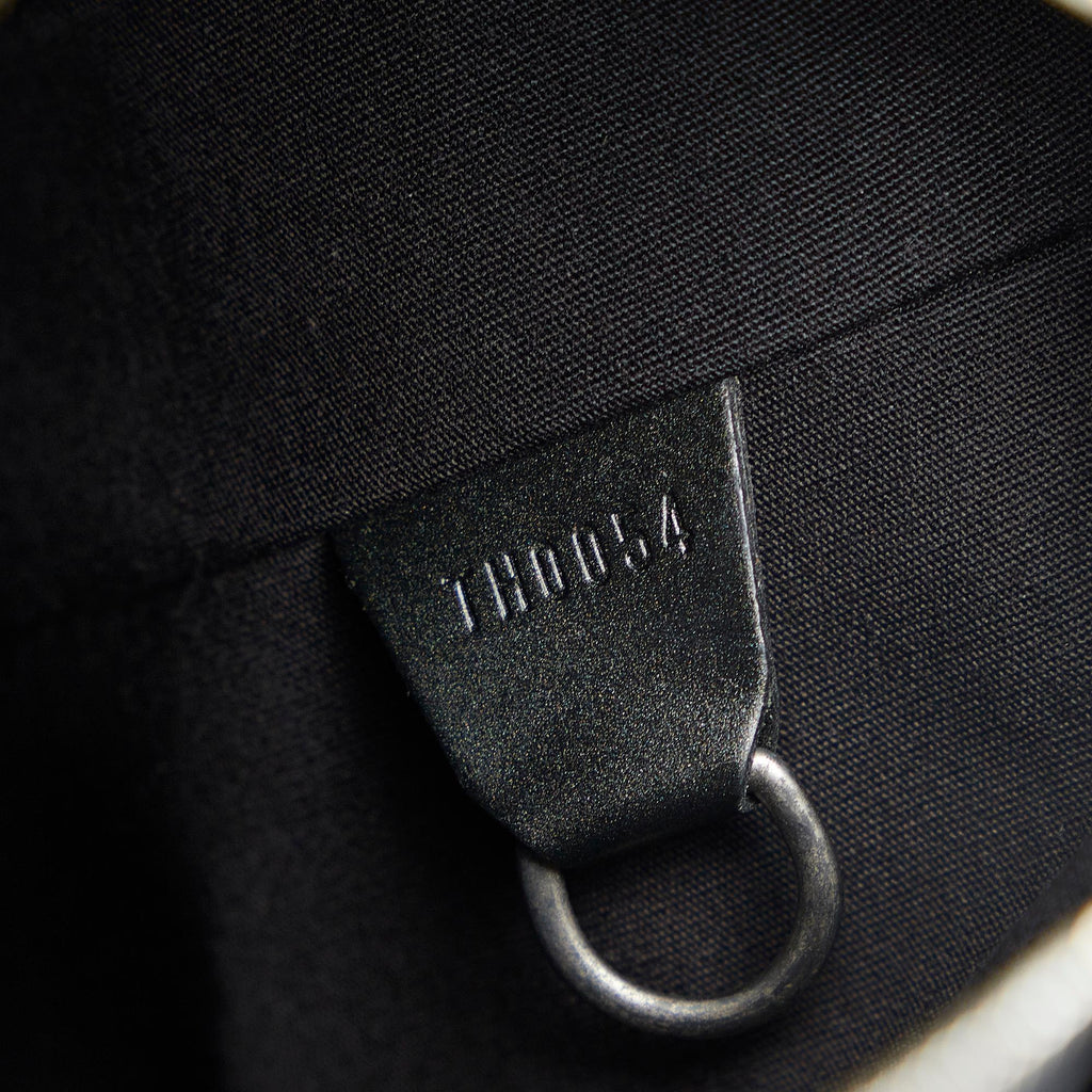 Louis Vuitton Monogram Mat Alston (SHG-dTljVK)