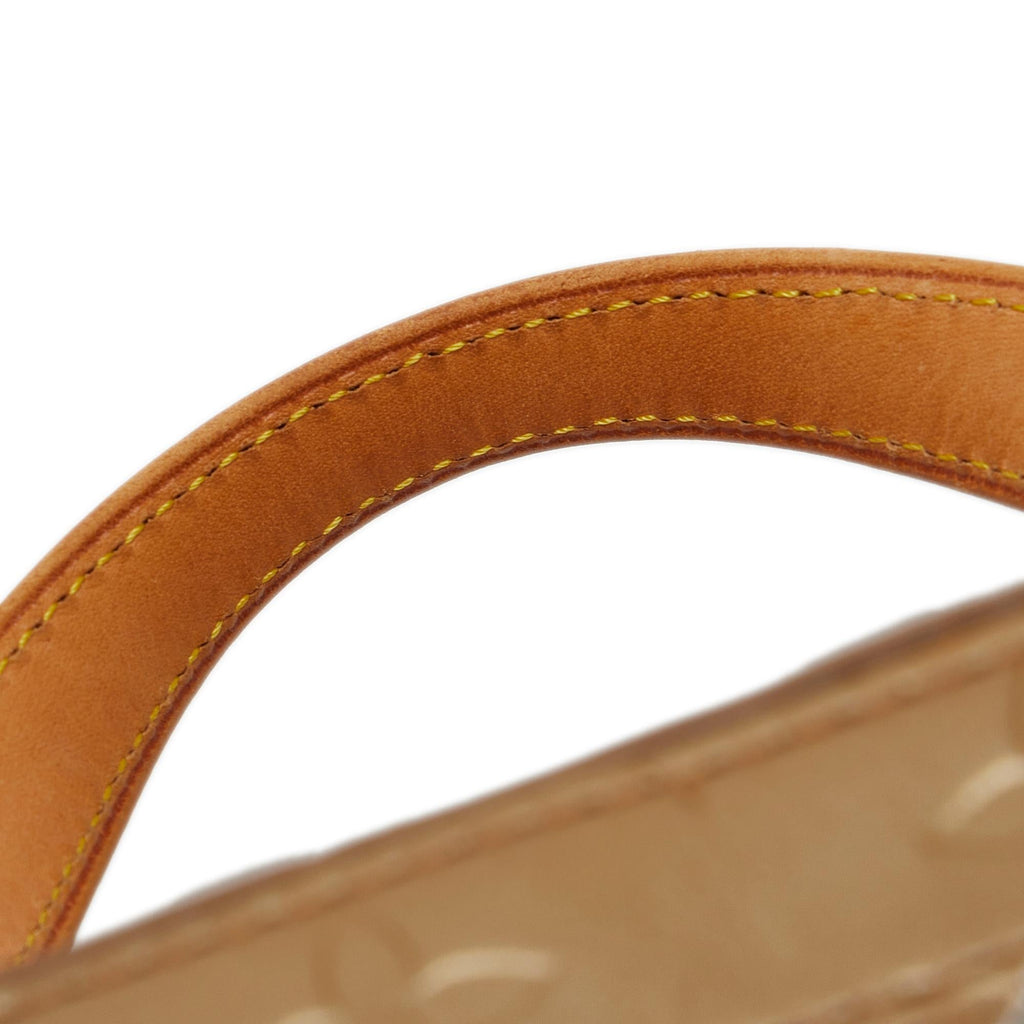 Louis Vuitton Monogram Mat Shelton (SHG-xLe2Wf)