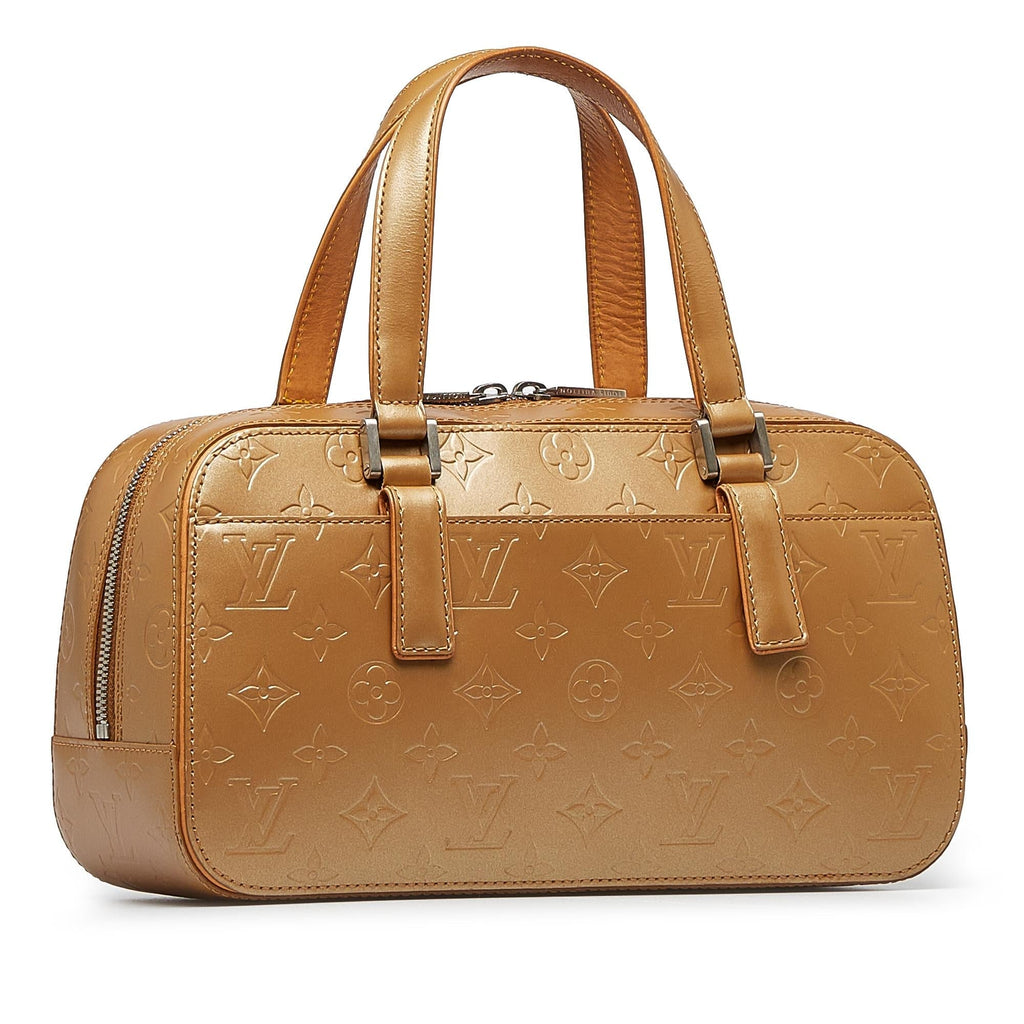 Louis Vuitton Monogram Mat Shelton (SHG-g6e1tZ)