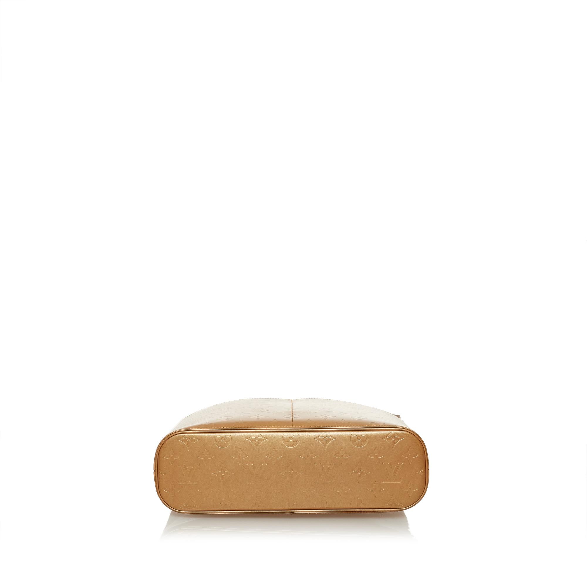Louis Vuitton Monogram Mat Sutter (SHG-35021)