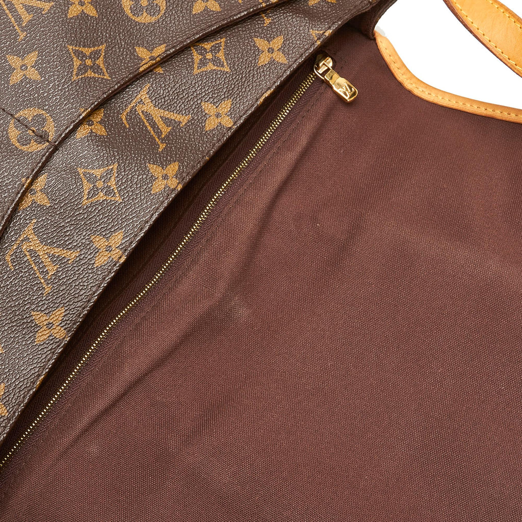 Louis Vuitton Monogram Menilmontant MM (SHG-9u03UA)