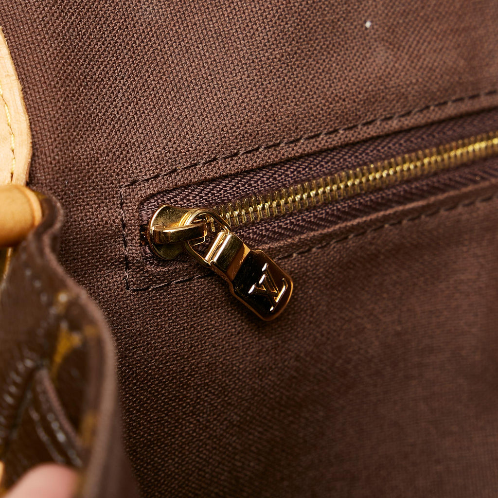 Louis Vuitton Monogram Menilmontant PM (SHG-32654)