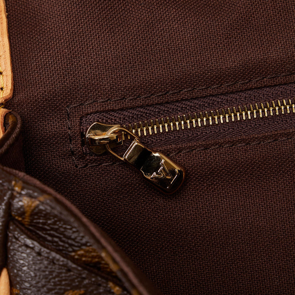 Louis Vuitton Monogram Menilmontant PM (SHG-QlMJlu)