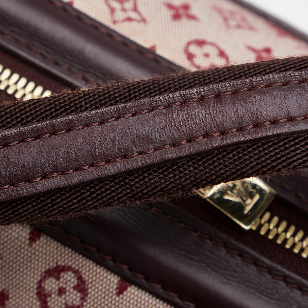 Louis Vuitton Monogram Mini Lin Josephine PM (SHG-3Yk87W)