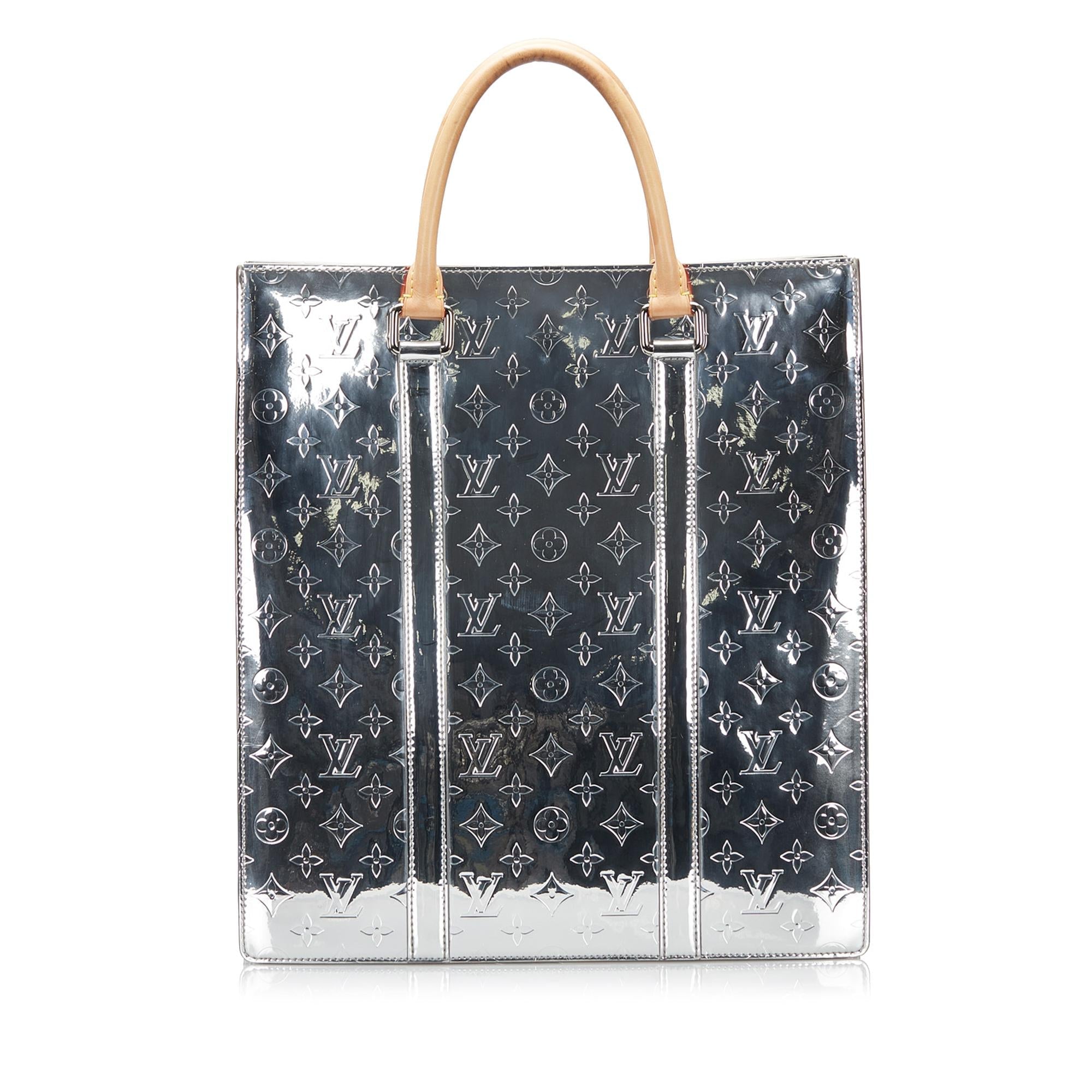 Louis Vuitton Monogram Mirror Sac Plat (SHG-kDIEPs)