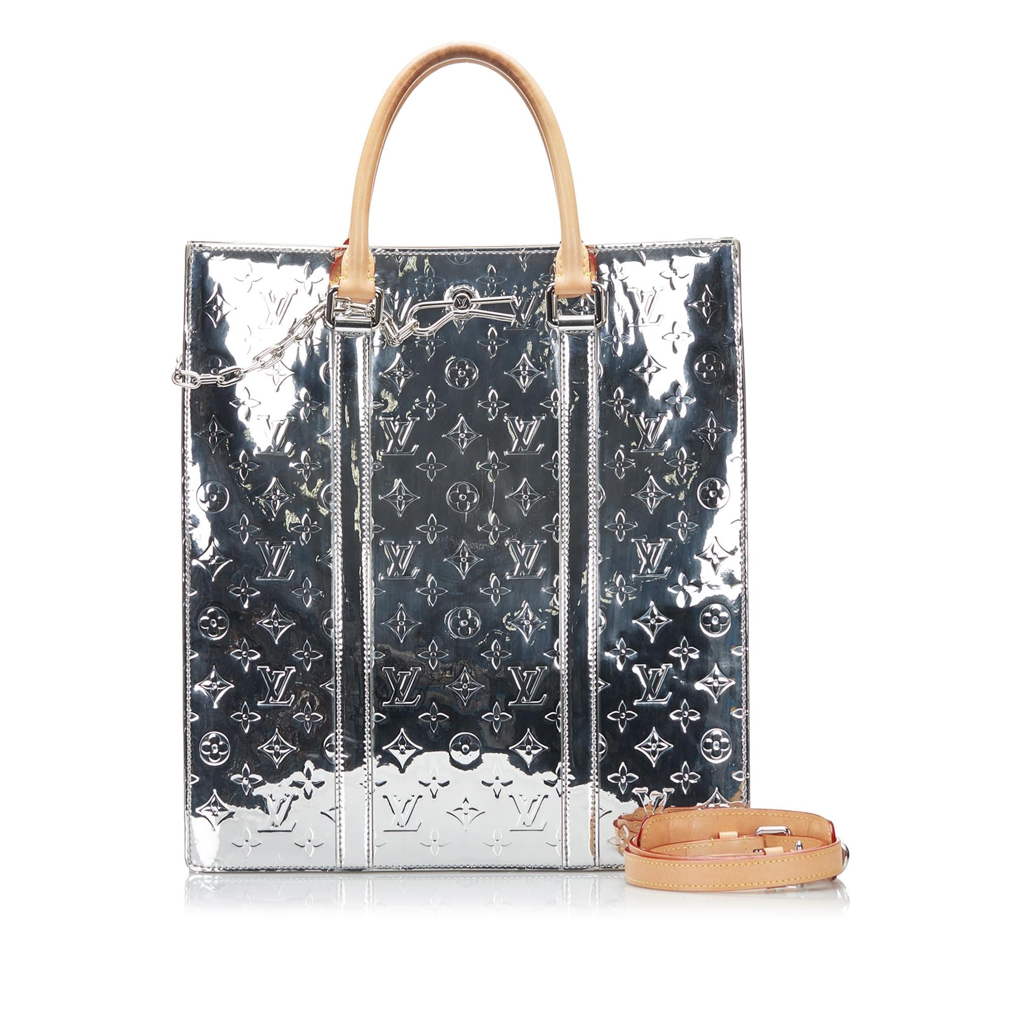 Louis Vuitton Monogram Mirror Sac Plat (SHG-kDIEPs)