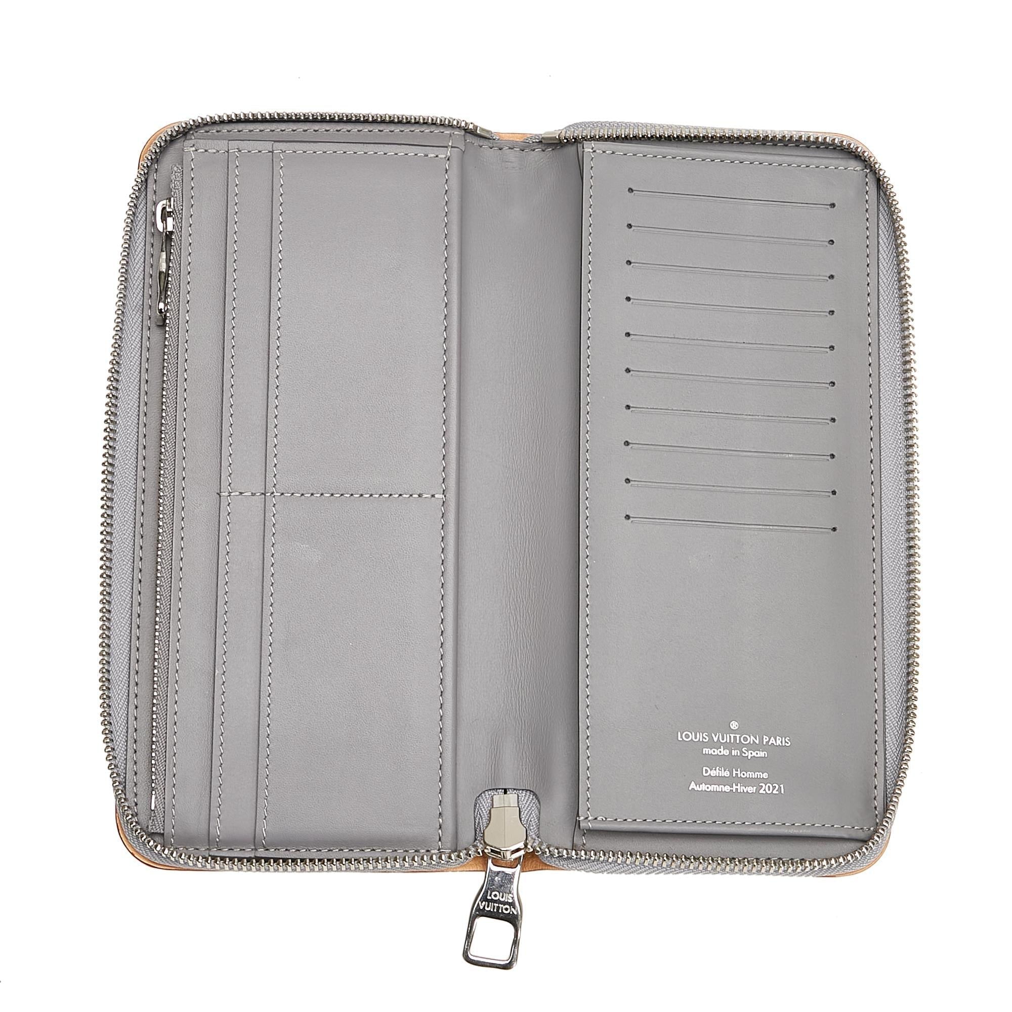 Louis Vuitton Monogram Mirror Vertical Zippy (SHG-HMSpUY)