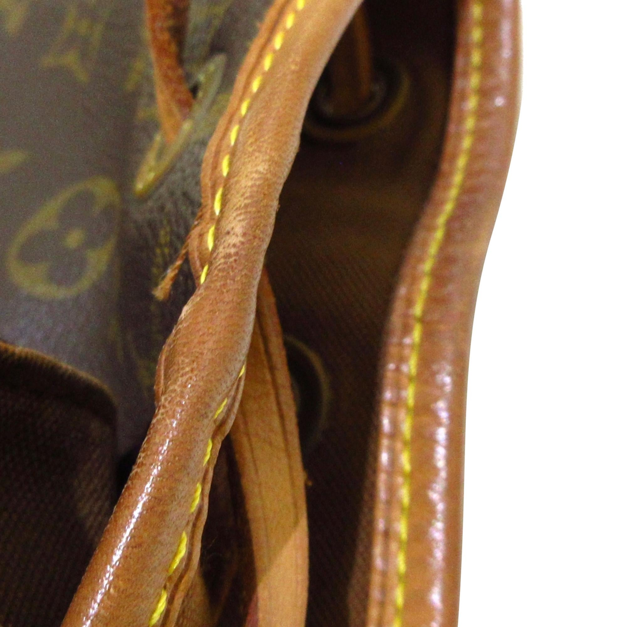 Louis Vuitton Monogram Montsouris MM (SHG-36443)