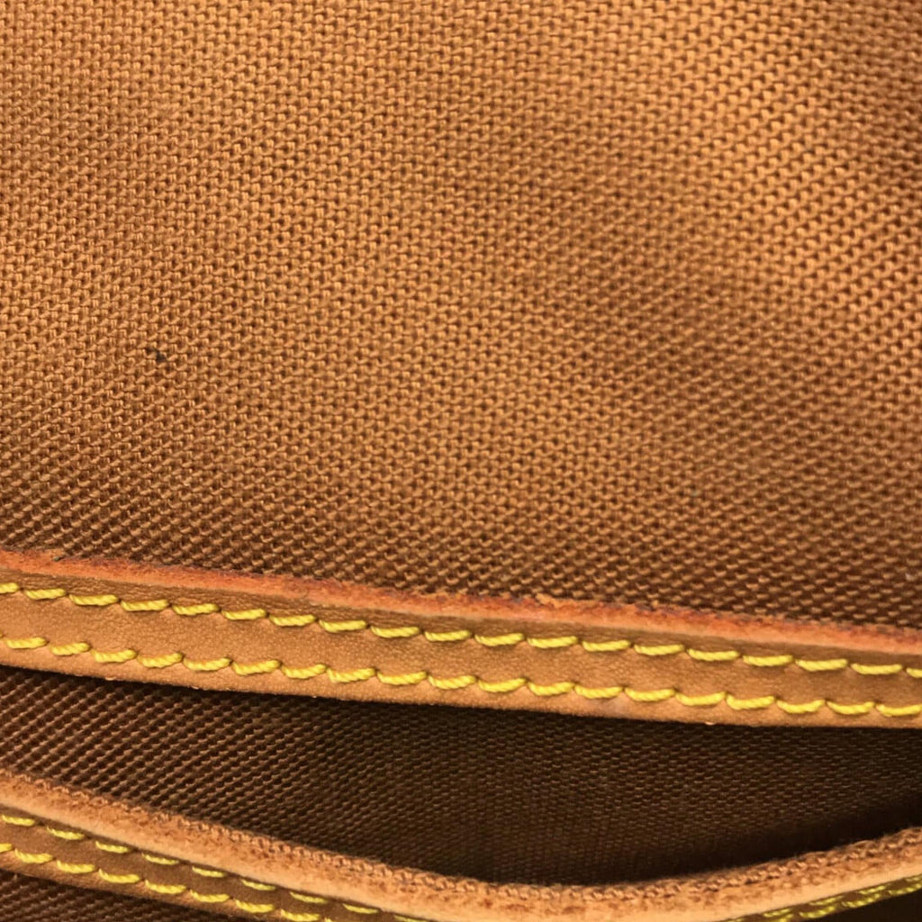 Louis Vuitton Monogram Montsouris MM (SHG-7yK4Q6)