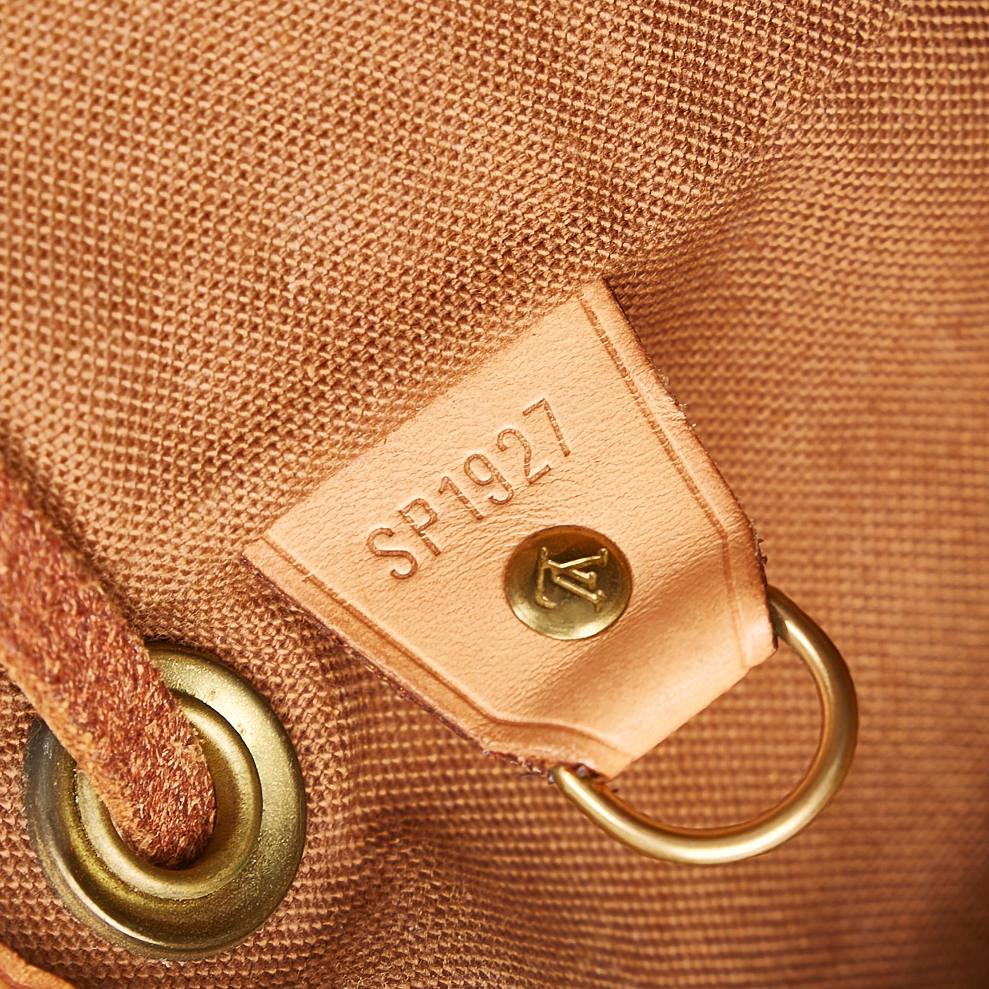 Louis Vuitton Monogram Montsouris MM (SHG-ezc3Vk)
