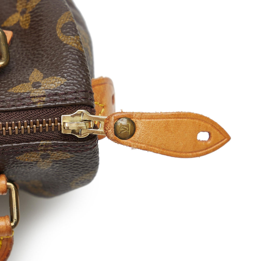 Louis Vuitton Monogram Nano Speedy Bandouliere (SHG-KWLXlf)