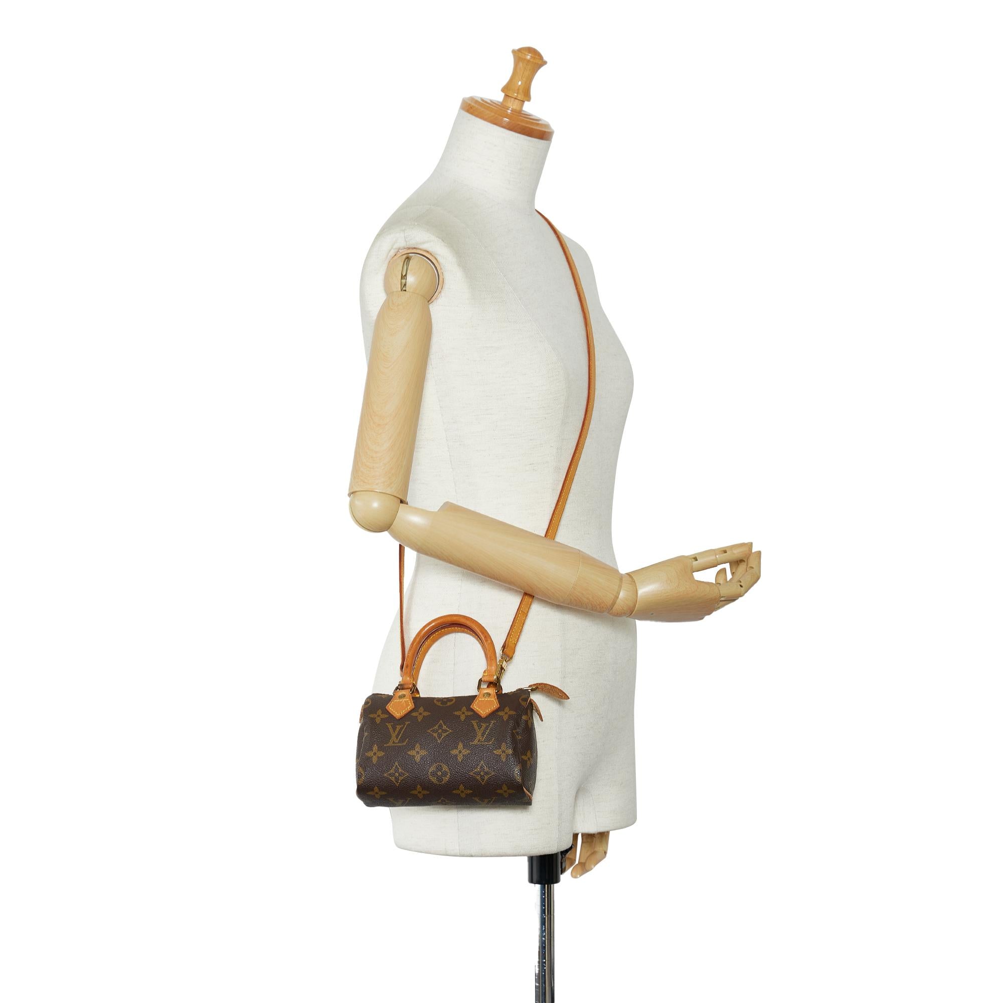 Louis Vuitton Monogram Nano Speedy Bandouliere (SHG-KWLXlf)