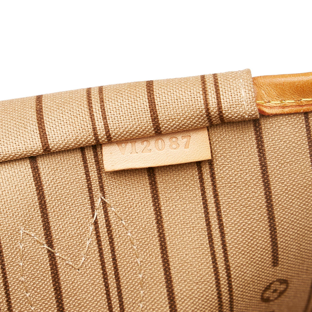 Louis Vuitton Monogram Neverfull MM (SHG-36230)